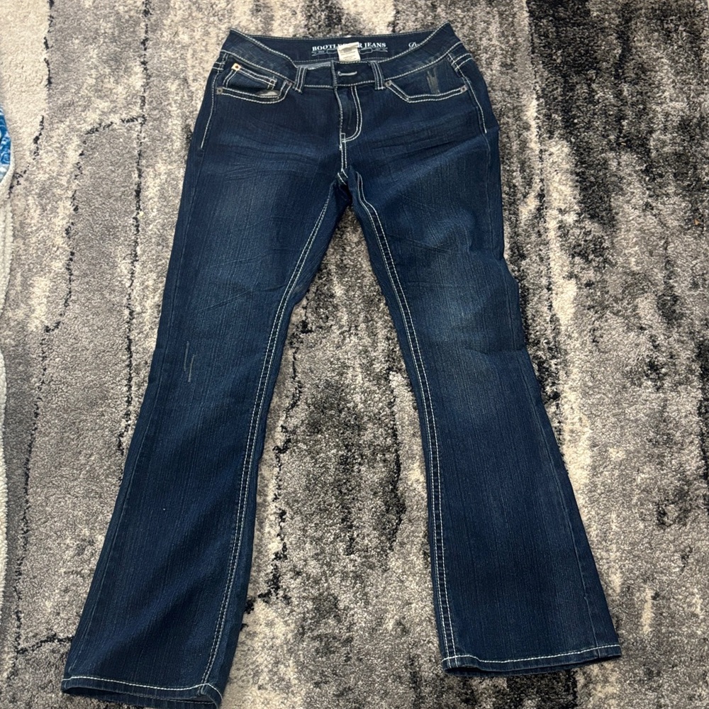 Classic Boot Cut Jeans in Deep Blue